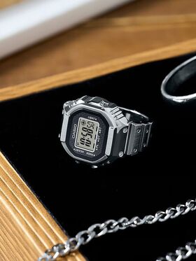 Mikelidis Jewelry